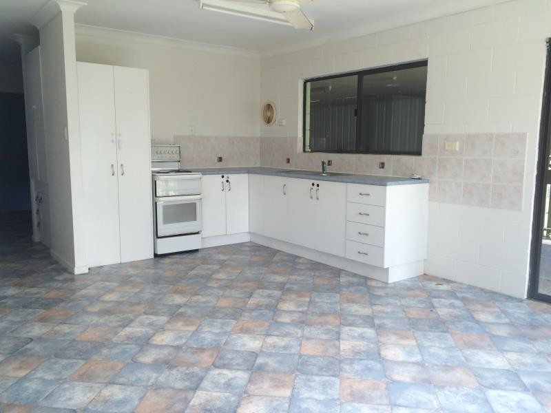 296 Kent Street, Depot Hill QLD 4700